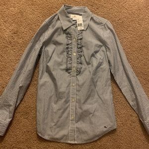 Brand new vineyard vines buttons down shirt